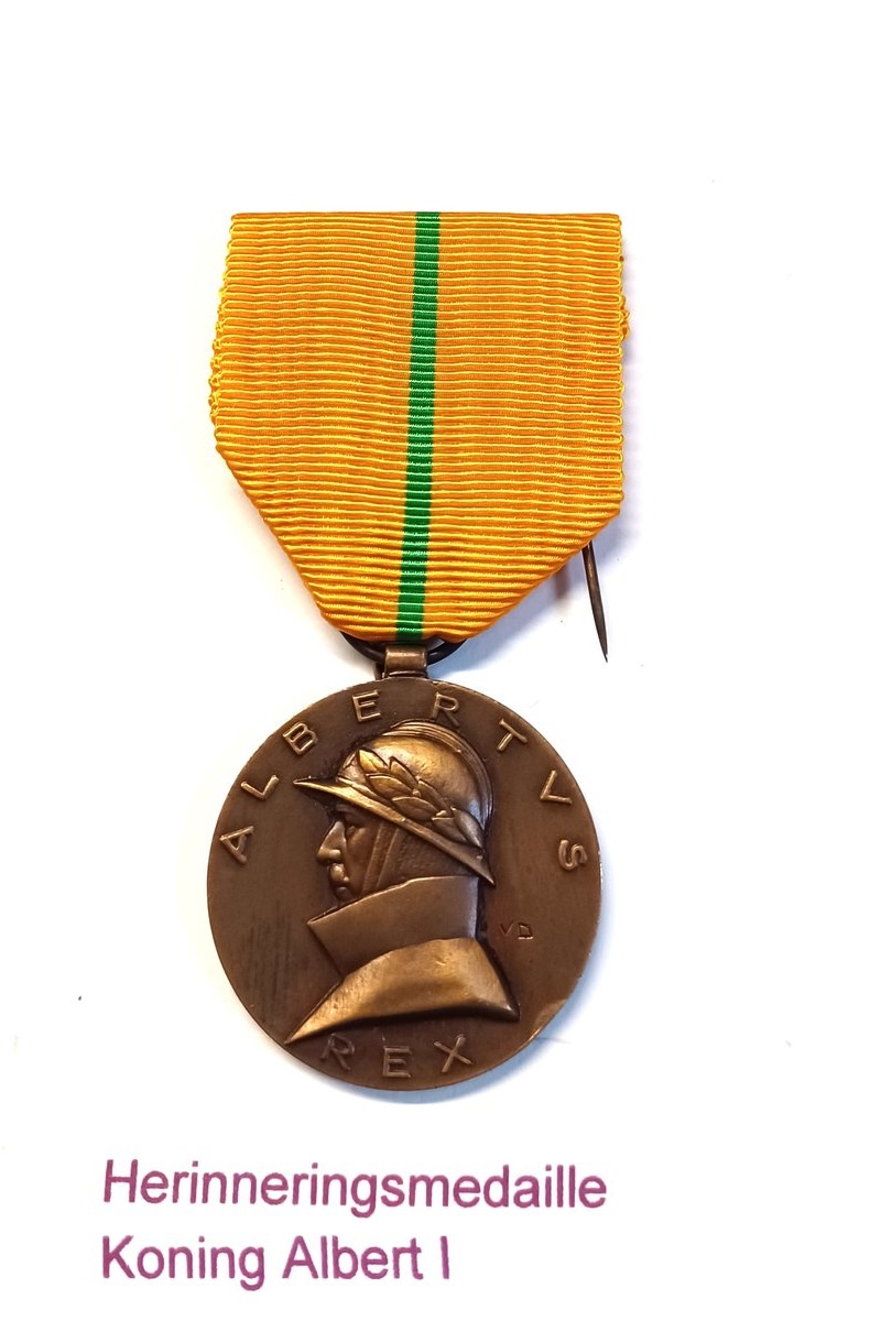 019-herinneringsmedaille-koning-albert-I.jpg